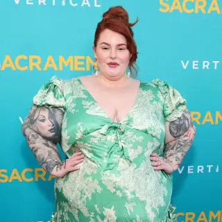 Tess Holliday Defends Yacht Bikini Photo Amid Backlash