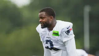 Boutte Shines in Patriots Camp, but Trade Talk Keeps Doors Open