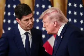 Trump backs Warsh after Fed rate hike, signaling influence on Fed leadership