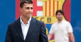 Barça seals Rodri coup to reframe Champions League race