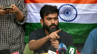 Police Detain 'Cockroach' Leader Again as Delhi Protests Defy Crackdown
