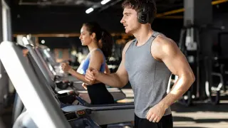 Zone 2 cardio: the sustainable fat-burn pace experts favor over HIIT
