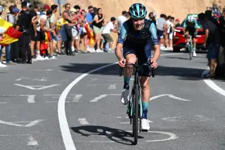 Omrzel's Own Path: Slovenia's Rising Climbs to Vuelta Glory Without Looking Back