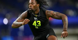 Patriots rookie Hutchins charged with misdemeanor domestic assault