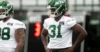 Jets' 2026 No. 1 Pick Turns Heads on Day Two of Camp