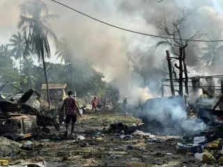 Myanmar military airstrike on Rakhine market kills at least 50, displacing nearly half a million