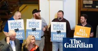 Teachers defy Ten Commandments mandates as courts weigh church-state limits