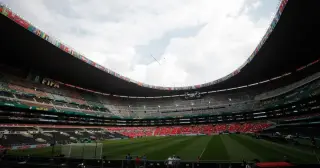 Altitude and timing collide as England head to Azteca showdown