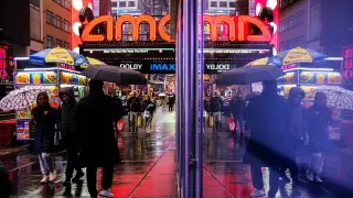 AMC’s Options Firelight: Ape Traders Target a Box-Office Comeback