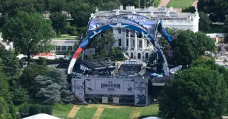Watchdog aims to derail UFC Freedom 250 on White House lawn for Trump’s birthday