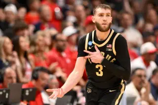 Pacers land Braden Smith at No. 38, swap Kam Jones to Bulls