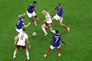 Spain’s masterclass: a complete team performance stifles France