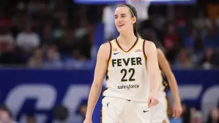 Clark's 5th 30/10 Game Breaks WNBA Record