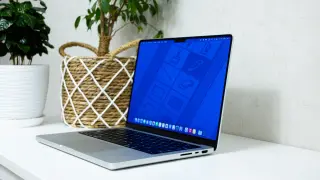 Refurbished MacBooks Surge as Apple Hikes Prices