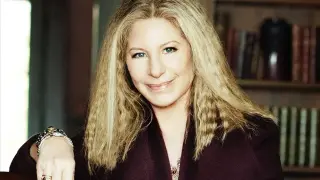 Streisand Skips Cannes Closing Ceremony Over Knee Injury