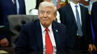 Senate Democrats grant Trump limited tariff power in Russia sanctions deal