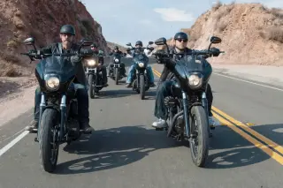 Hunnam Leads SOA Alumni Back Together in FX's Meta-Series Legends