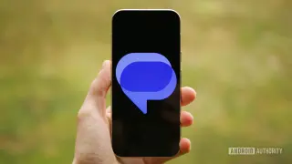Google Messages tests a smarter multi-recipient sharing flow