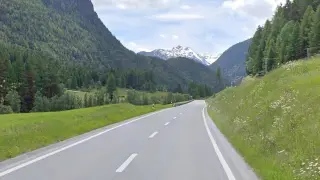 Dutch Tour Bus Crashes in Swiss Engadine Valley, Five Dead, Dozens Hurt