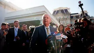 Graham’s Foreign-Policy Linchpin: GOP Faces Gap After His Death
