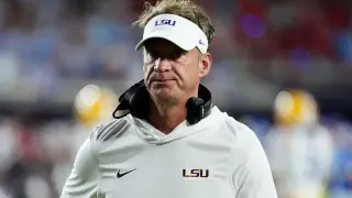 Reeves Fires Back as Ole Miss Edges LSU in Kiffin’s Oxford Return