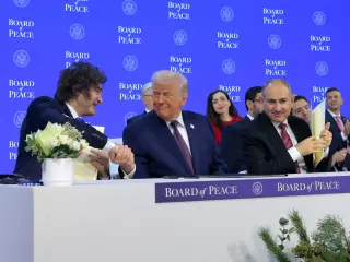 Argentina Uses Falklands Row to Court Trump as UK–US Tensions Simmer