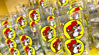 Buc-ee's expansion fuels trademark clashes over its beaver branding