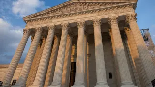 Supreme Court oral arguments suggest Intel 401(k) case will require strict performance benchmarks