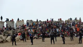 Ceuta teeters as Spain seeks EU aid to manage migrant surge