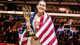 Stewart leads USA to fifth straight World Cup title as new stars rise