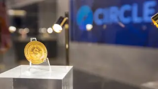 CLARITY Act tweak preserves stablecoin rewards, lifting Circle shares