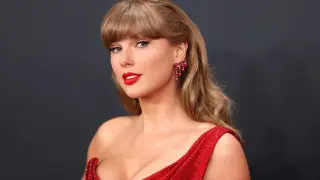 Swifties Decode Spotify Glitch and Grammy Interview for Clues on Swift's Next Era