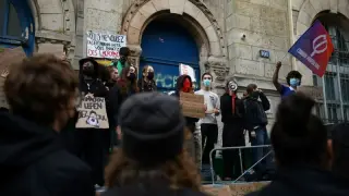France’s Education Crisis: 250,000 Protest as Schools Close and Police Face Backlash