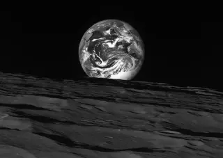 Danuri Captures SpaceX Moon Impact, Sparking Debris Responsibility Debate