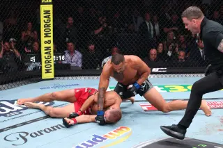 Ulberg seals vacant light heavyweight title at UFC 327 as fence-rule chatter surfaces