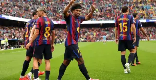 Barça's Tactical Shift Yields Five-Goal Rout of Feyenoord