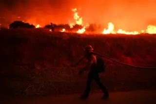 El Niño forms in Pacific, raising risk of record heat and costly weather