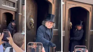 Depp’s SDCC Ebenezer Moment Sparks Eye-Rolls Over Christmas Carol Prequel