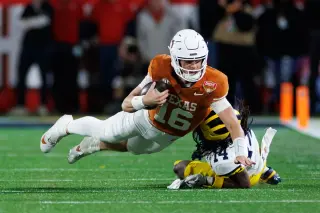 Arch Manning Tops Early 2027 Draft Projections as Moore Closely Trails