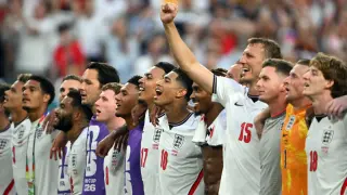 England's grit sets up dramatic World Cup semifinal with Argentina
