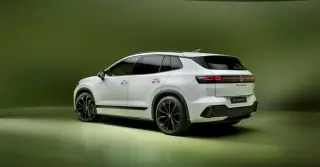 Volkswagen Unveils ID. Tiguan: A Physical-Button-Heavy EV Replacement for the ID.4
