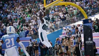 Undrafted Cooper seals Eagles’ win with first NFL TD
