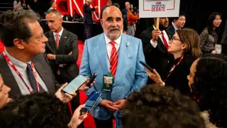 Trump threatens to fire top strategists over Balkan consulting gig