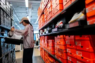 Nike’s ‘Pace’ Restructuring Triggers Sector-Wide Sell-Off