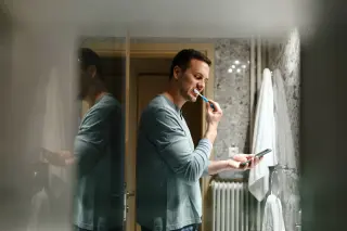 Small daily habits for a healthier smile