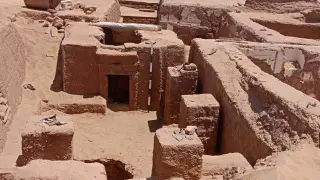 Roman-era Egyptian tomb in Dakhla Oasis blends Greek poetry with traditional funerary spells