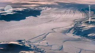 Melting icebergs seed rocky oases on the Arctic seabed