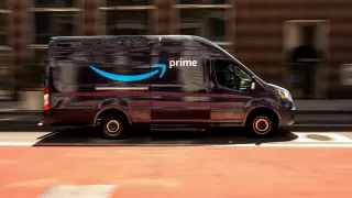 Amazon breaches $3 trillion as cloud surge powers earnings rally