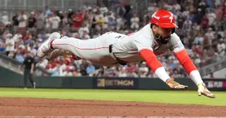 Cubs Suffer Historic Offensive Collapse in Wild-Card Sweep; Phillies Fan Outlines 2027 Roster Overhaul