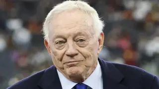 Cowboys Push for Grass at AT&T Stadium as Turf Debate Heats Up